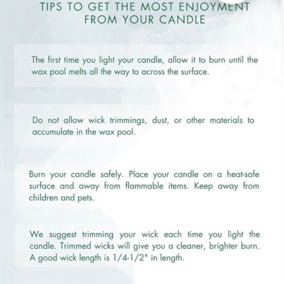 .SCENTED SOY CANDLE: SMELLS LIKE AN AVERAGE TENNIS PLAYER - Picture 11 of 12